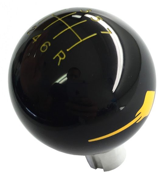 C7 Corvette 14-19 Shifter Knob - Black 7 Speed With Yellow Pattern And Yellow STINGRAY Logo